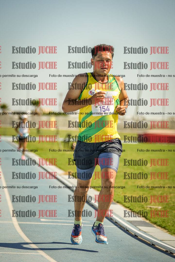 Fotos de los 5000mts de mujeres y varones  LIBRE/MASTER - FINAL