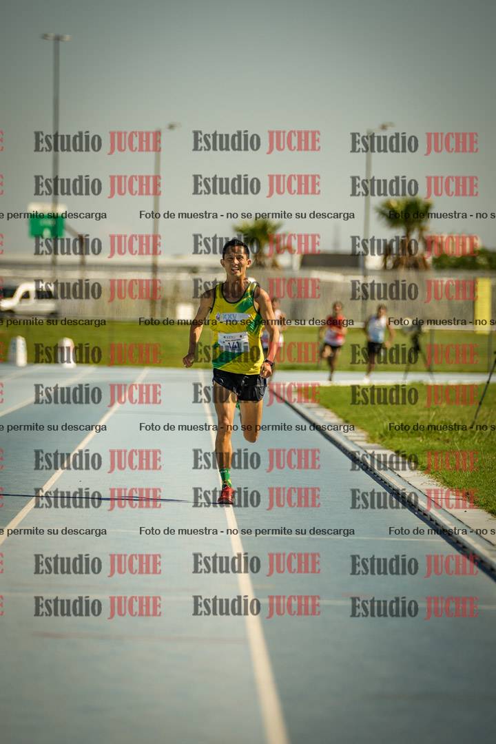 Fotos de los 5000mts de mujeres y varones  LIBRE/MASTER - FINAL