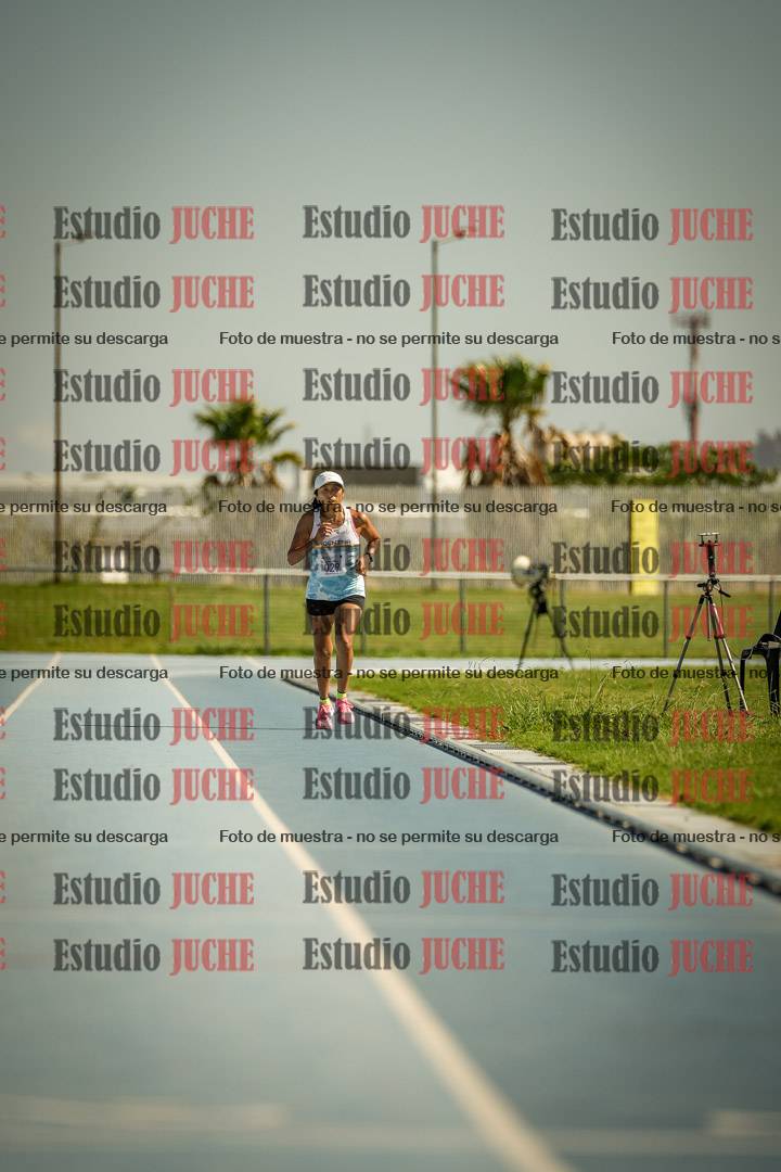 Fotos de los 5000mts de mujeres y varones  LIBRE/MASTER - FINAL