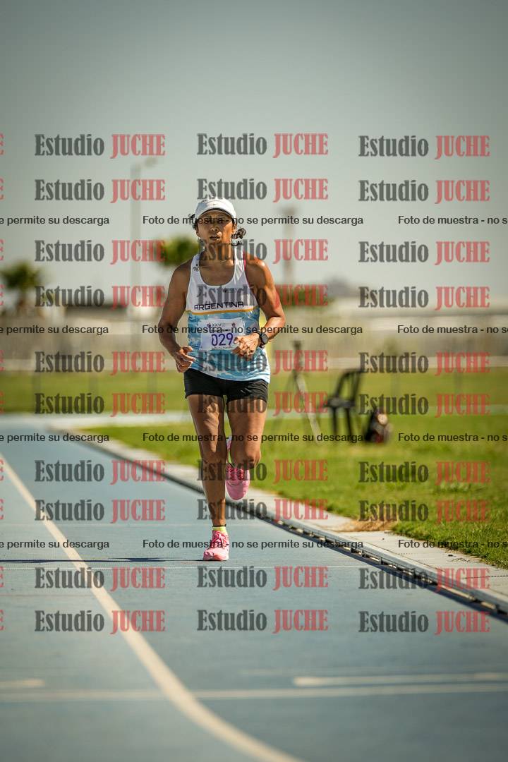 Fotos de los 5000mts de mujeres y varones  LIBRE/MASTER - FINAL