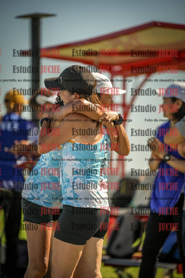 Fotos de los 5000mts de mujeres y varones  LIBRE/MASTER - FINAL