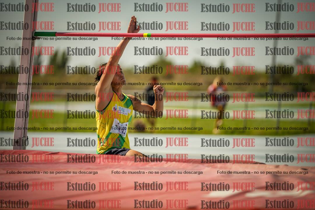 Fotos del salto en alto de varones LIBRE - FINAL