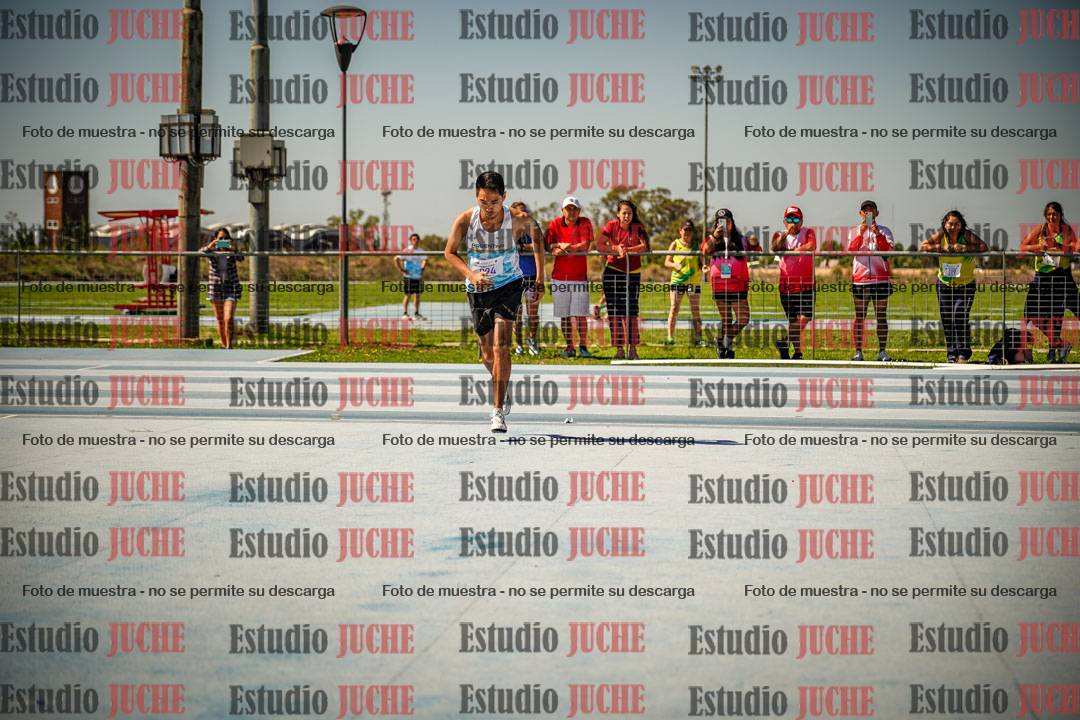 Fotos del salto en alto de varones LIBRE - FINAL