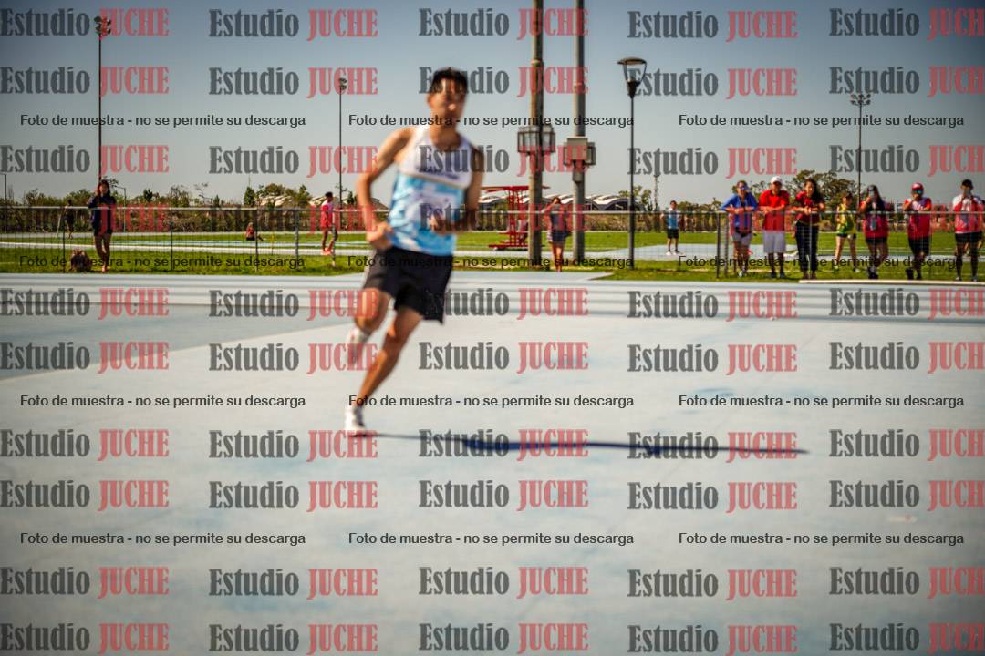 Fotos del salto en alto de varones LIBRE - FINAL