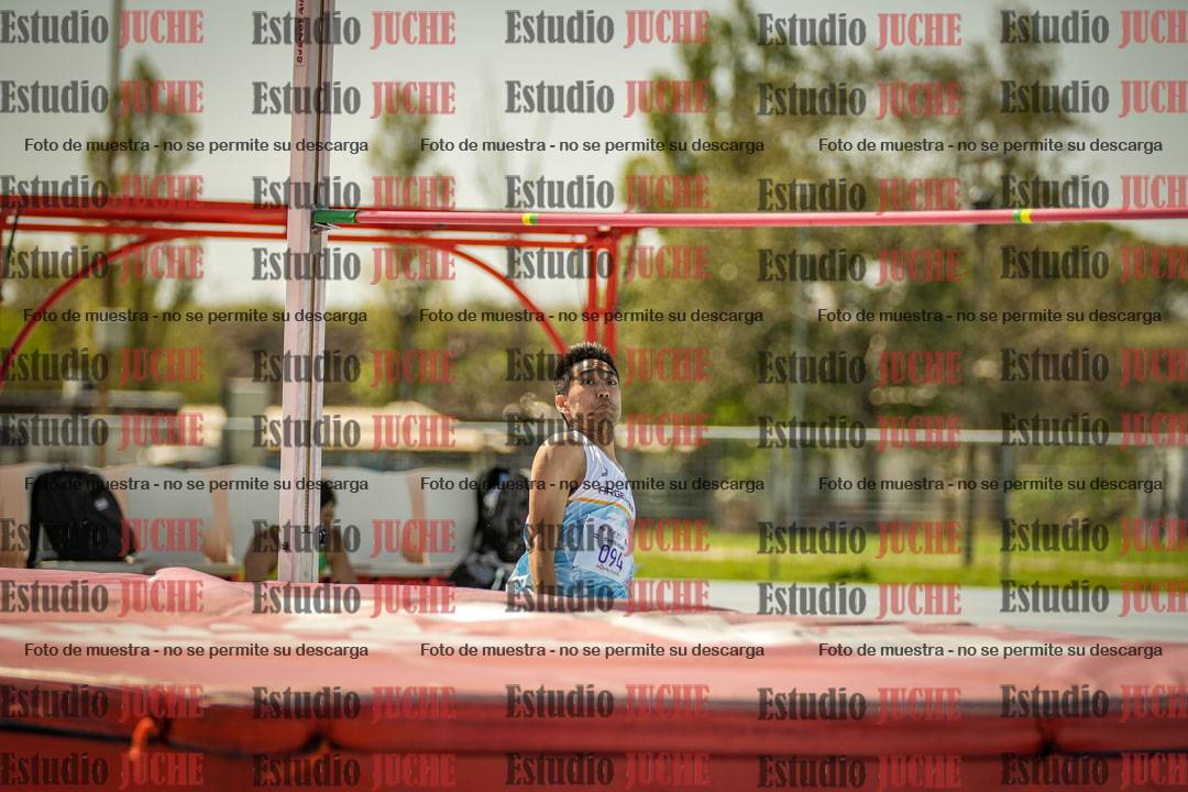 Fotos del salto en alto de varones LIBRE - FINAL
