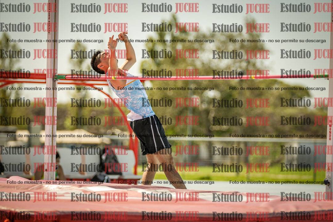 Fotos del salto en alto de varones LIBRE - FINAL
