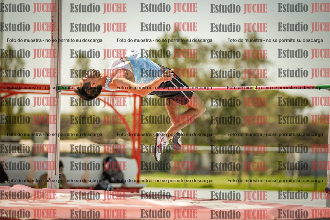 Fotos del salto en alto de varones LIBRE - FINAL
