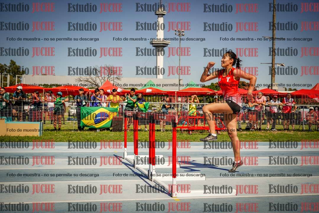 Fotos de los 100mts con vallas de mujeres - heptatlón 1