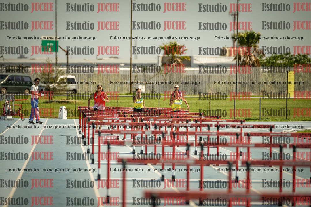 Fotos de los 100mts con vallas de mujeres  LIBRE - FINAL