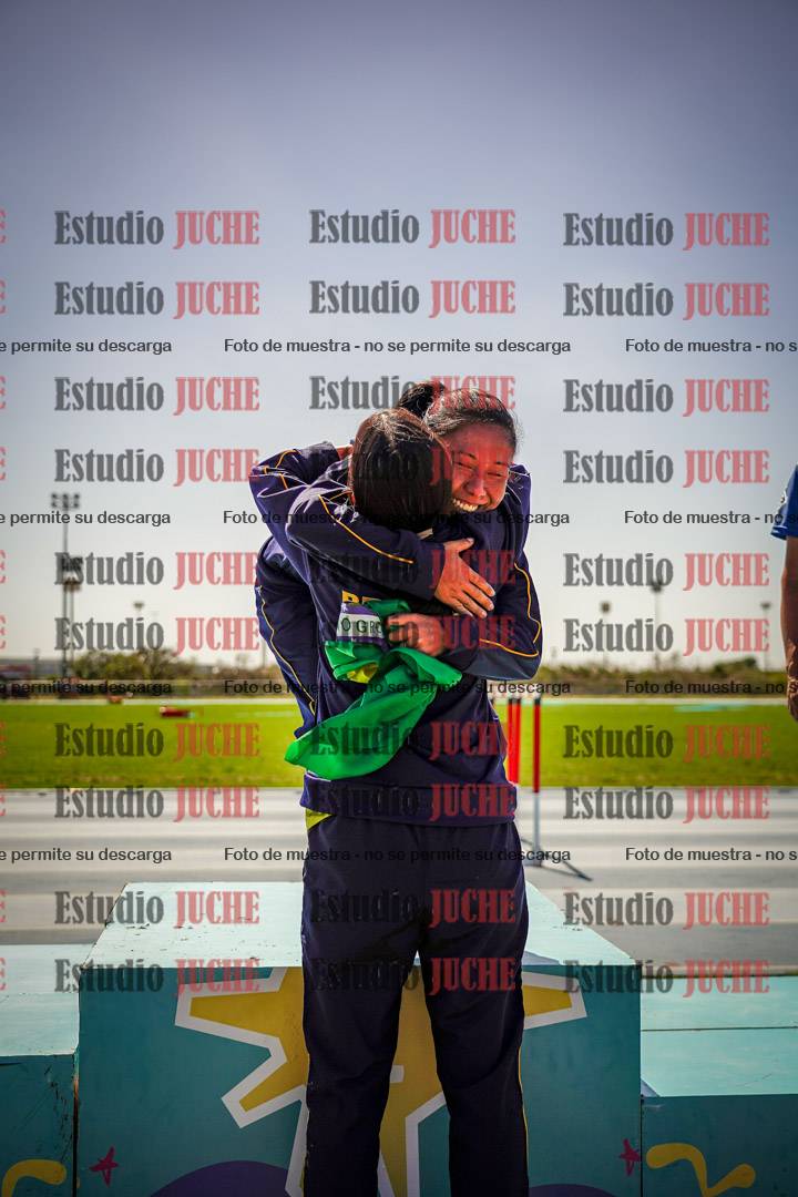 Fotos de algunos podios y extras del torneo
