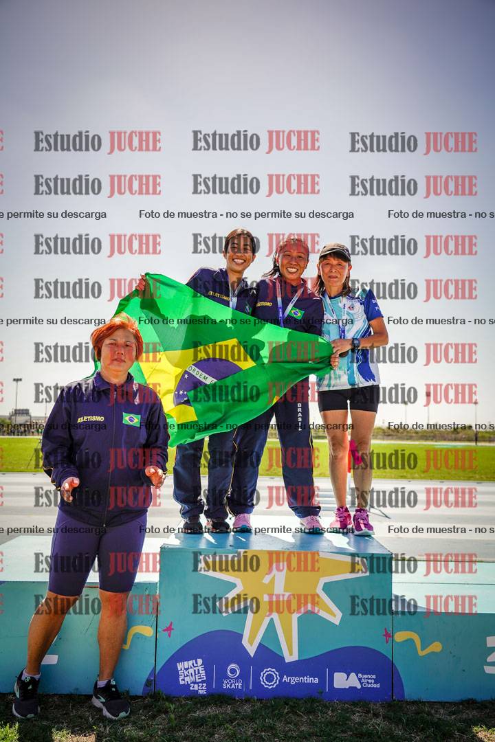 Fotos de algunos podios y extras del torneo
