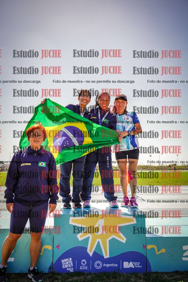 Fotos de algunos podios y extras del torneo