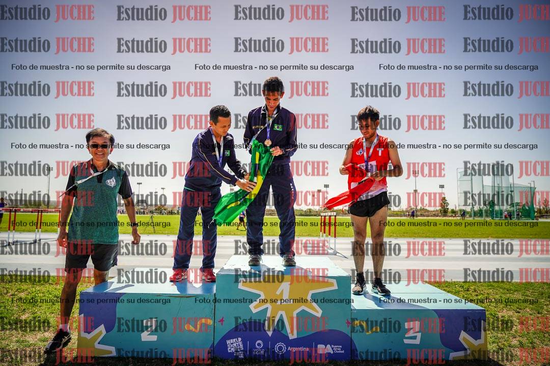Fotos de algunos podios y extras del torneo