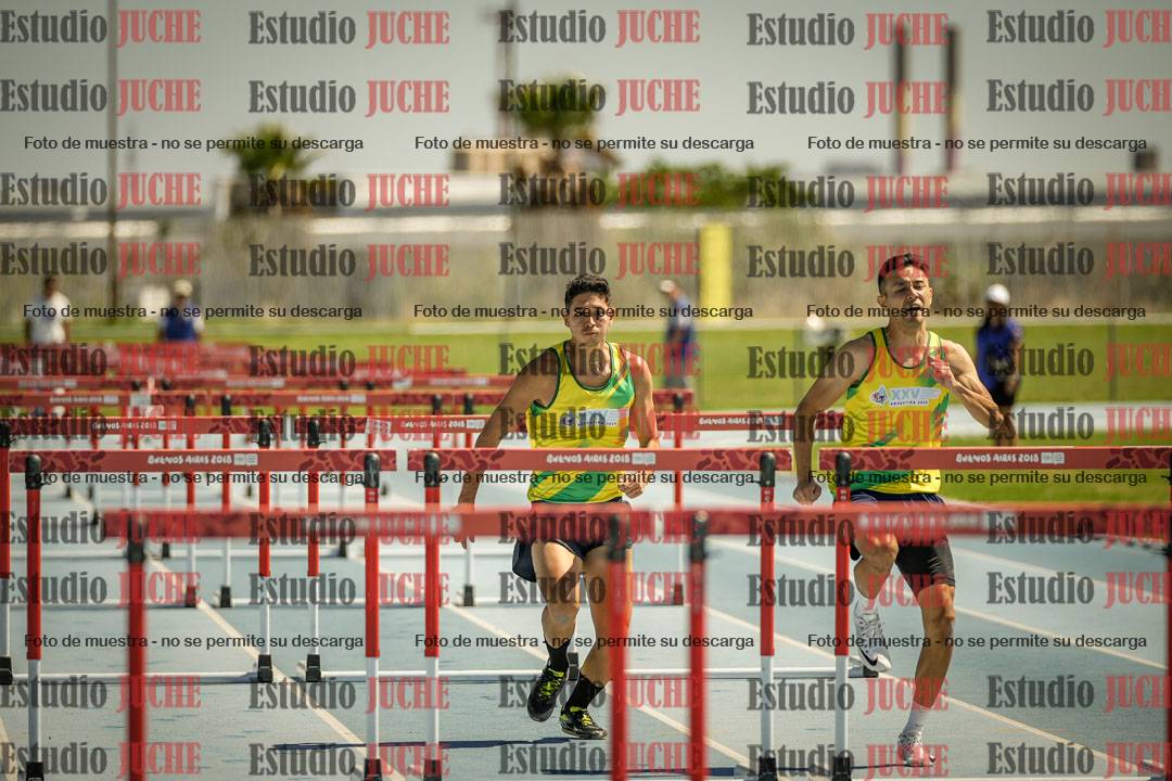 Fotos de los 110mts con vallas de varones LIBRE - FINAL