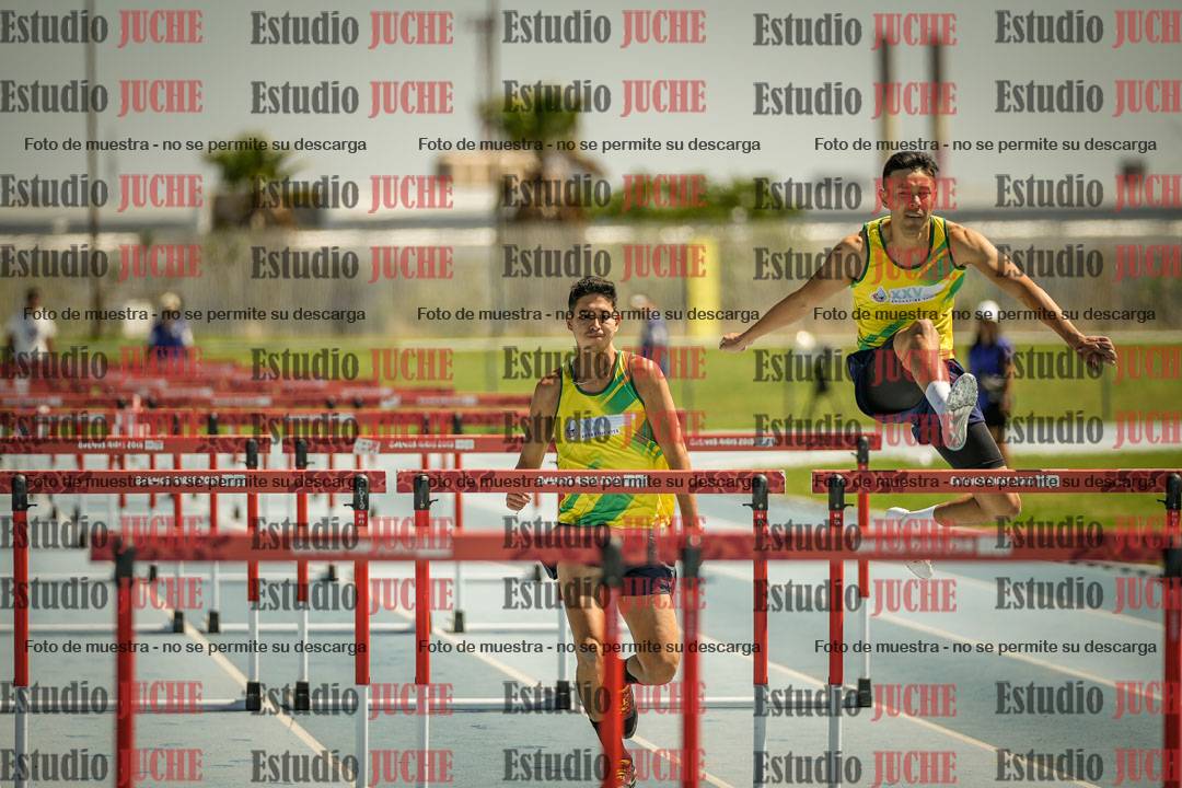 Fotos de los 110mts con vallas de varones LIBRE - FINAL