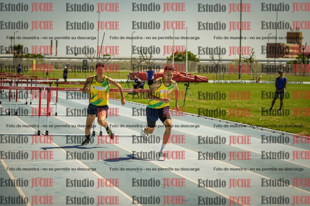 Fotos de los 110mts con vallas de varones LIBRE - FINAL