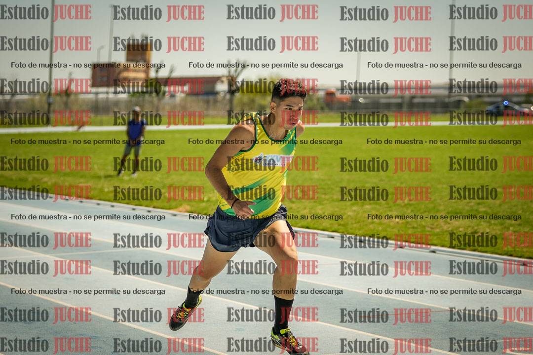 Fotos de los 110mts con vallas de varones LIBRE - FINAL