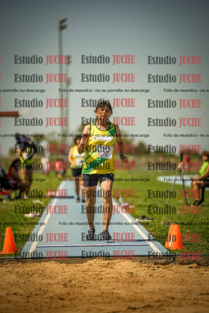 Fotos del salto en largo de mujeres LIBRE/MASTER - FINAL