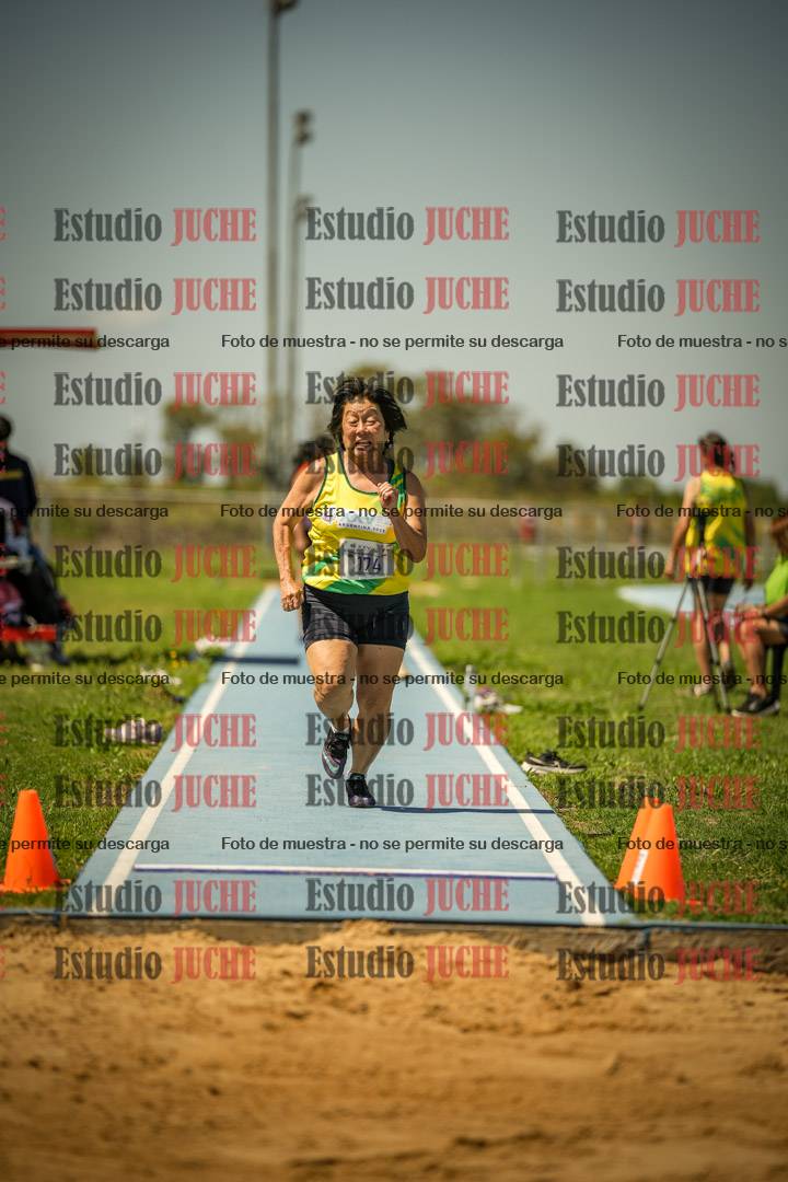Fotos del salto en largo de mujeres LIBRE/MASTER - FINAL