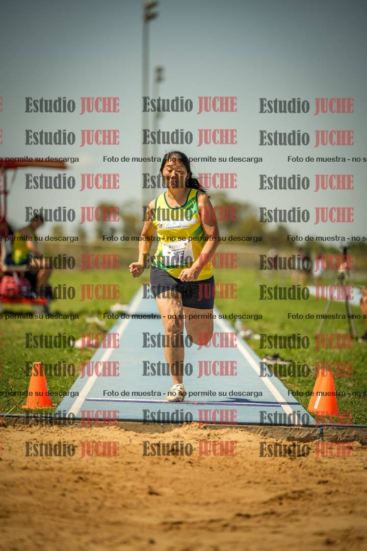 Fotos del salto en largo de mujeres LIBRE/MASTER - FINAL