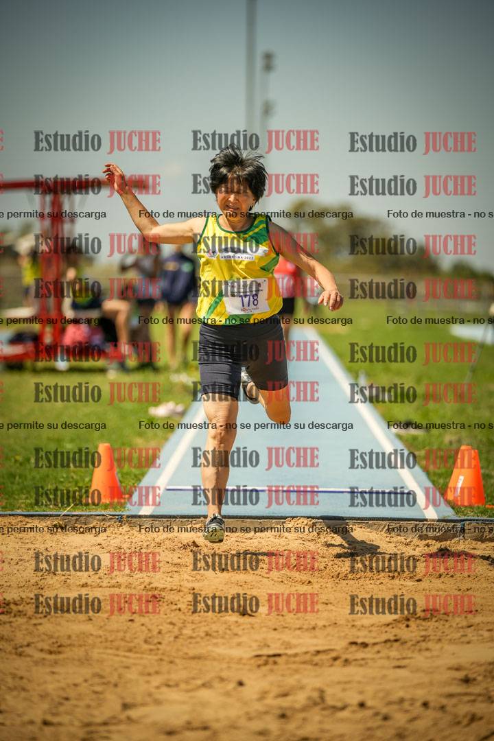 Fotos del salto en largo de mujeres LIBRE/MASTER - FINAL