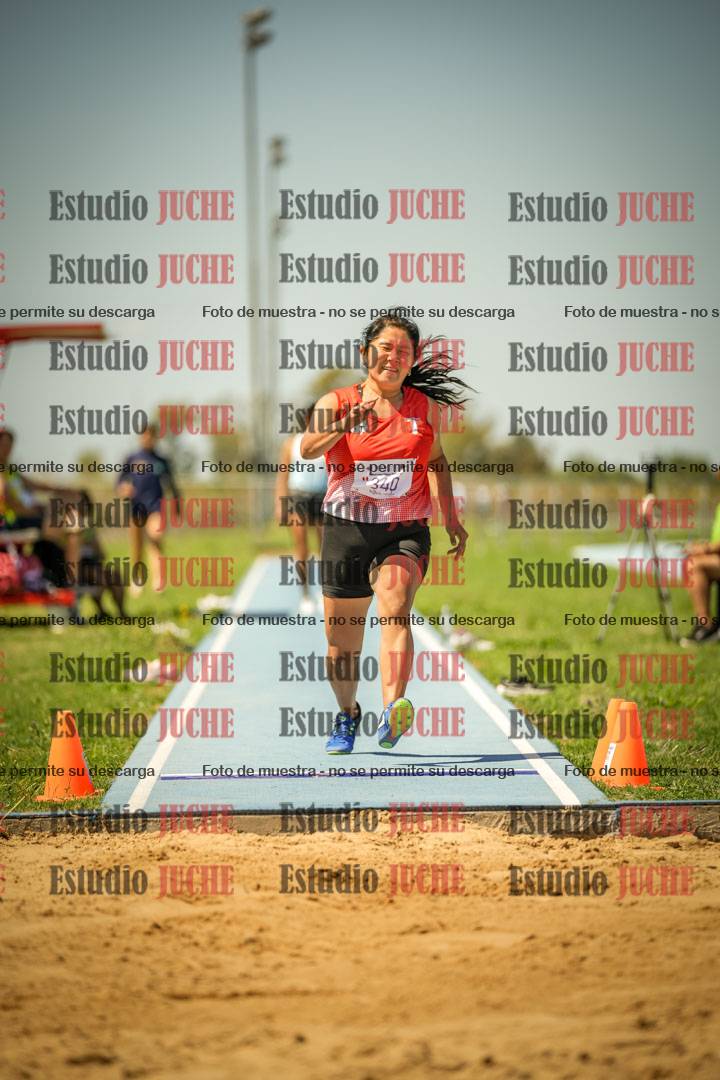Fotos del salto en largo de mujeres LIBRE/MASTER - FINAL