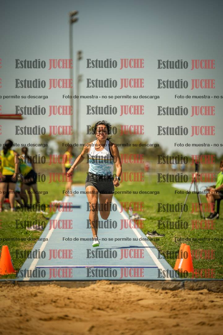 Fotos del salto en largo de mujeres LIBRE/MASTER - FINAL