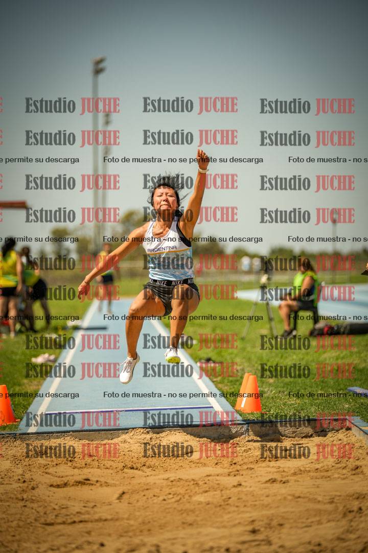 Fotos del salto en largo de mujeres LIBRE/MASTER - FINAL