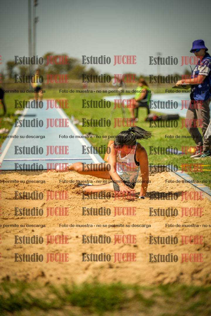 Fotos del salto en largo de mujeres LIBRE/MASTER - FINAL