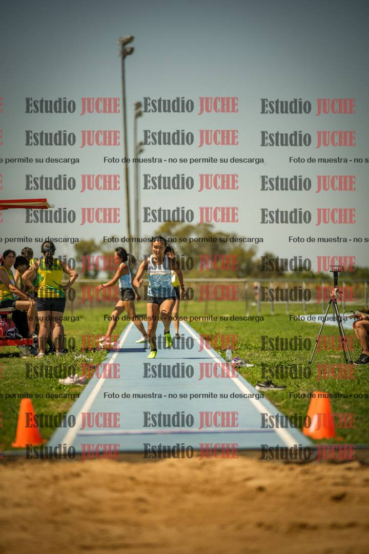 Fotos del salto en largo de mujeres LIBRE/MASTER - FINAL
