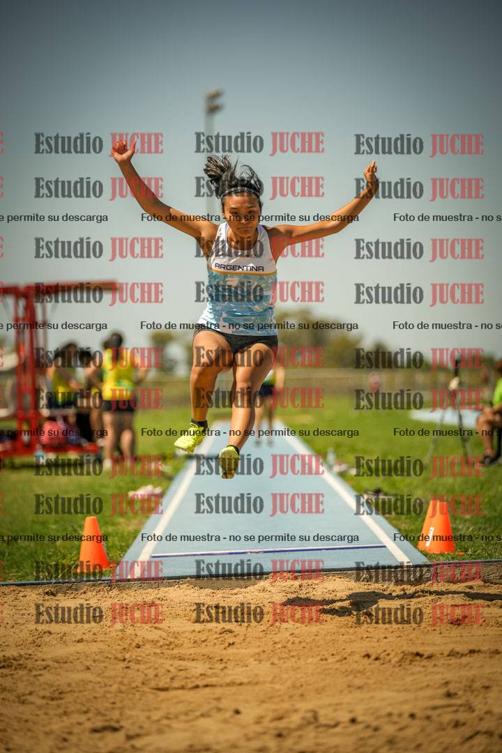 Fotos del salto en largo de mujeres LIBRE/MASTER - FINAL