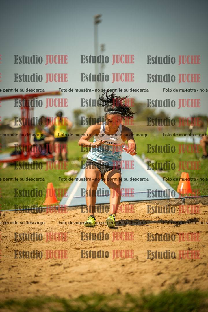 Fotos del salto en largo de mujeres LIBRE/MASTER - FINAL