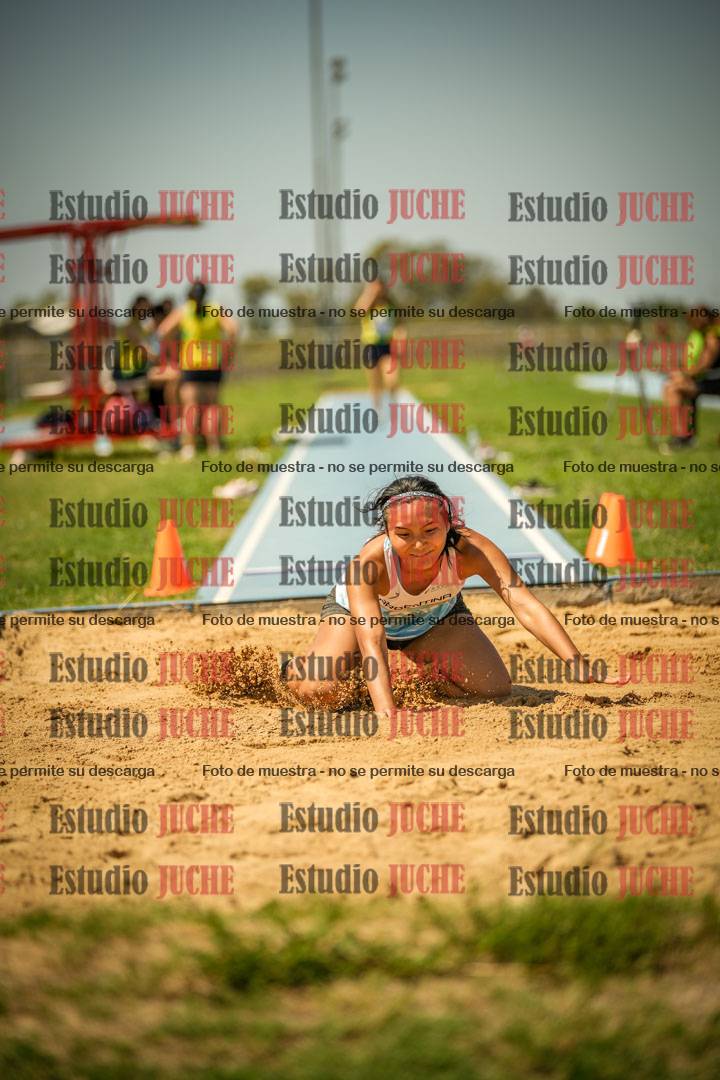 Fotos del salto en largo de mujeres LIBRE/MASTER - FINAL