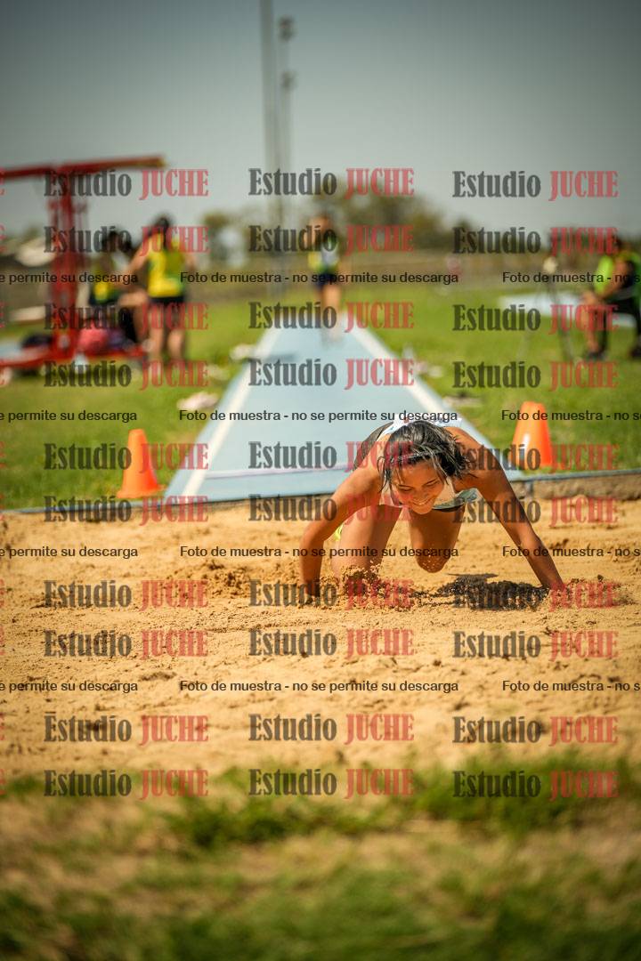 Fotos del salto en largo de mujeres LIBRE/MASTER - FINAL