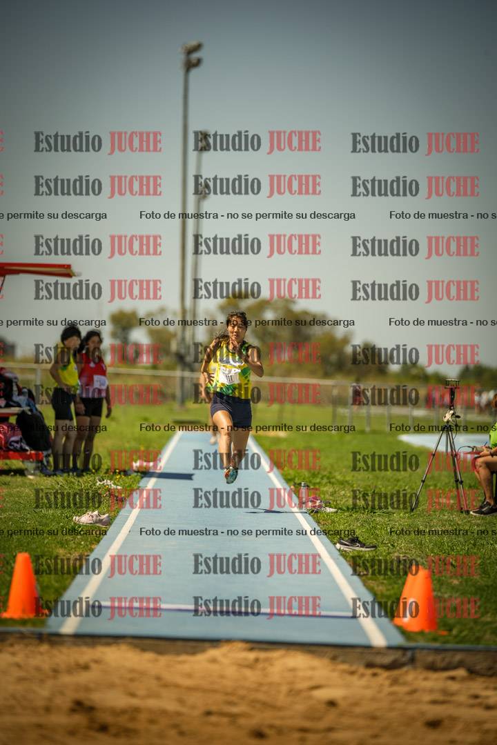 Fotos del salto en largo de mujeres LIBRE/MASTER - FINAL