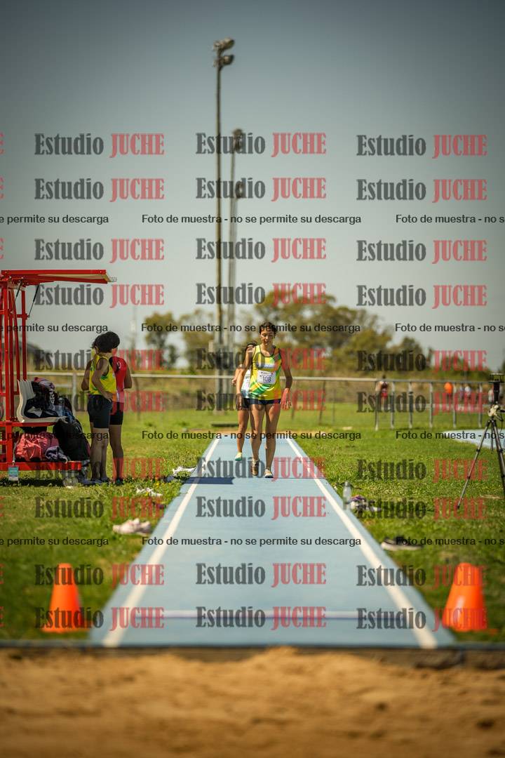 Fotos del salto en largo de mujeres LIBRE/MASTER - FINAL