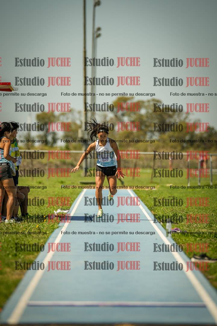 Fotos del salto en largo de mujeres LIBRE/MASTER - FINAL