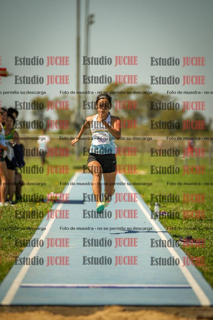 Fotos del salto en largo de mujeres LIBRE/MASTER - FINAL