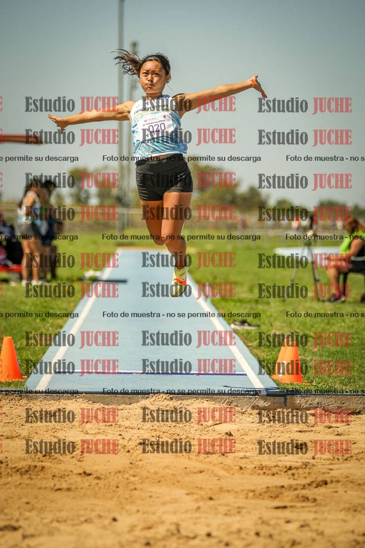 Fotos del salto en largo de mujeres LIBRE/MASTER - FINAL