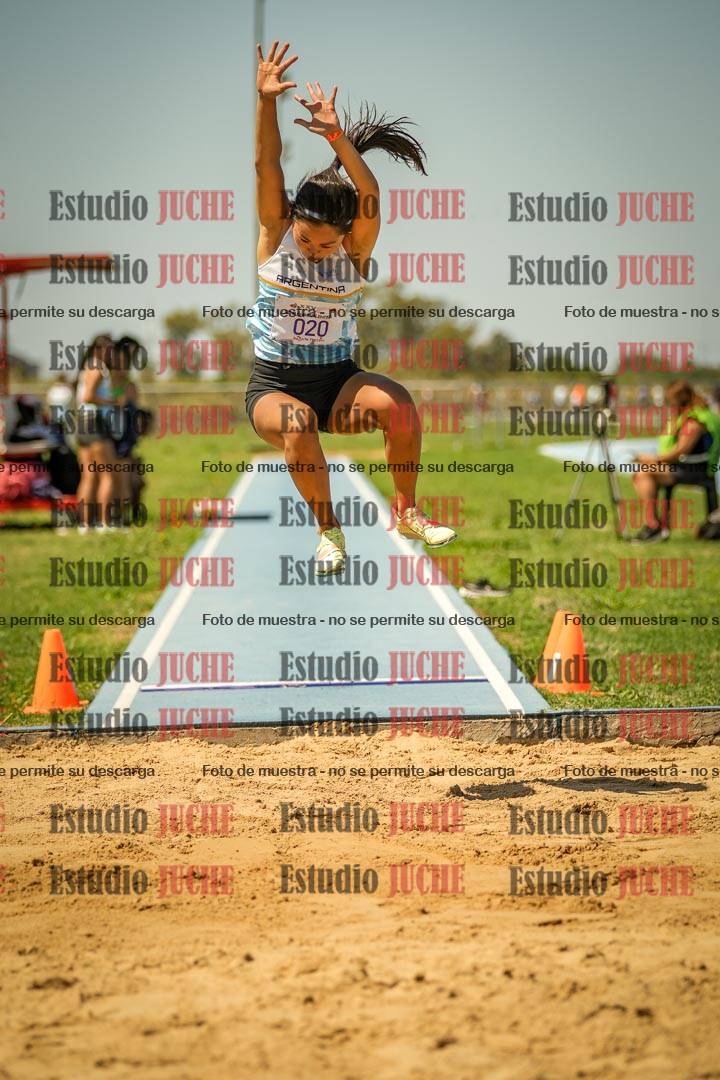 Fotos del salto en largo de mujeres LIBRE/MASTER - FINAL