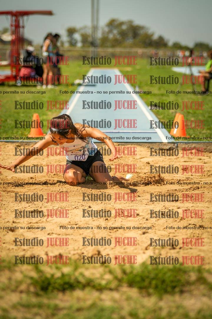 Fotos del salto en largo de mujeres LIBRE/MASTER - FINAL