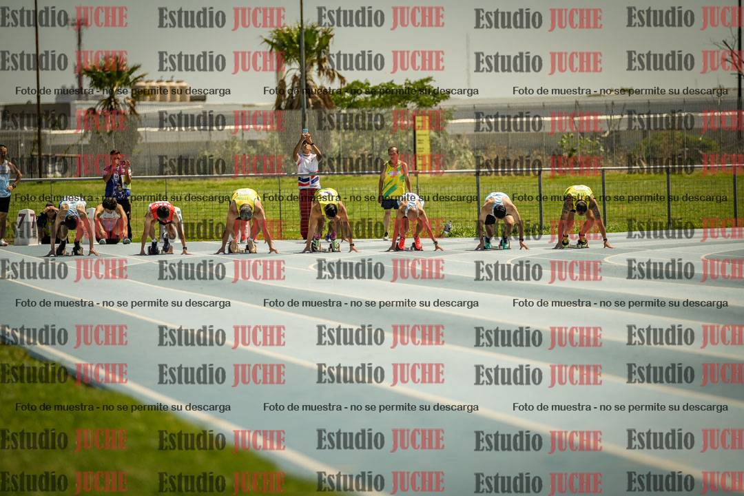 Fotos de los 100mts llanos de varones MASTER - FINAL (1 y 2)