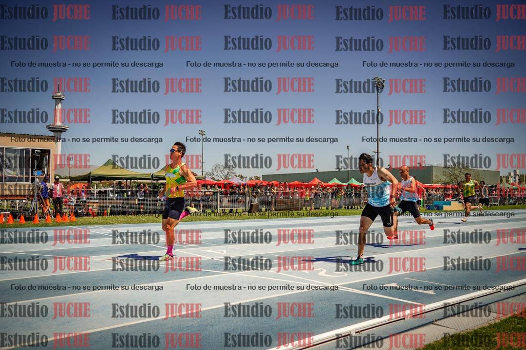 Fotos de los 100mts llanos de varones MASTER - FINAL (1 y 2)