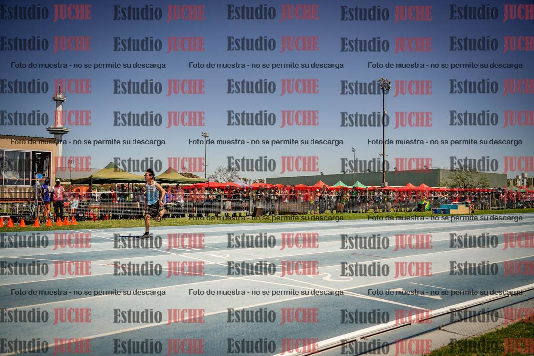 Fotos de los 100mts llanos de varones MASTER - FINAL (1 y 2)