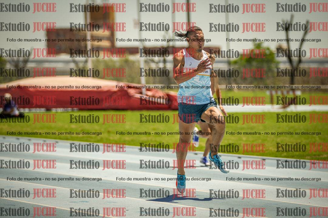 Fotos de los 100mts llanos de varones MASTER - FINAL (1 y 2)