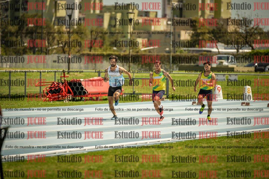Fotos de los 100mts llanos de varones - decatlón 1