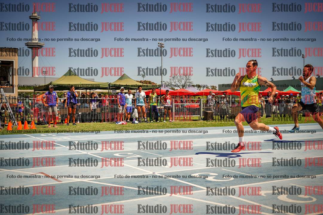 Fotos de los 100mts llanos de varones - decatlón 1