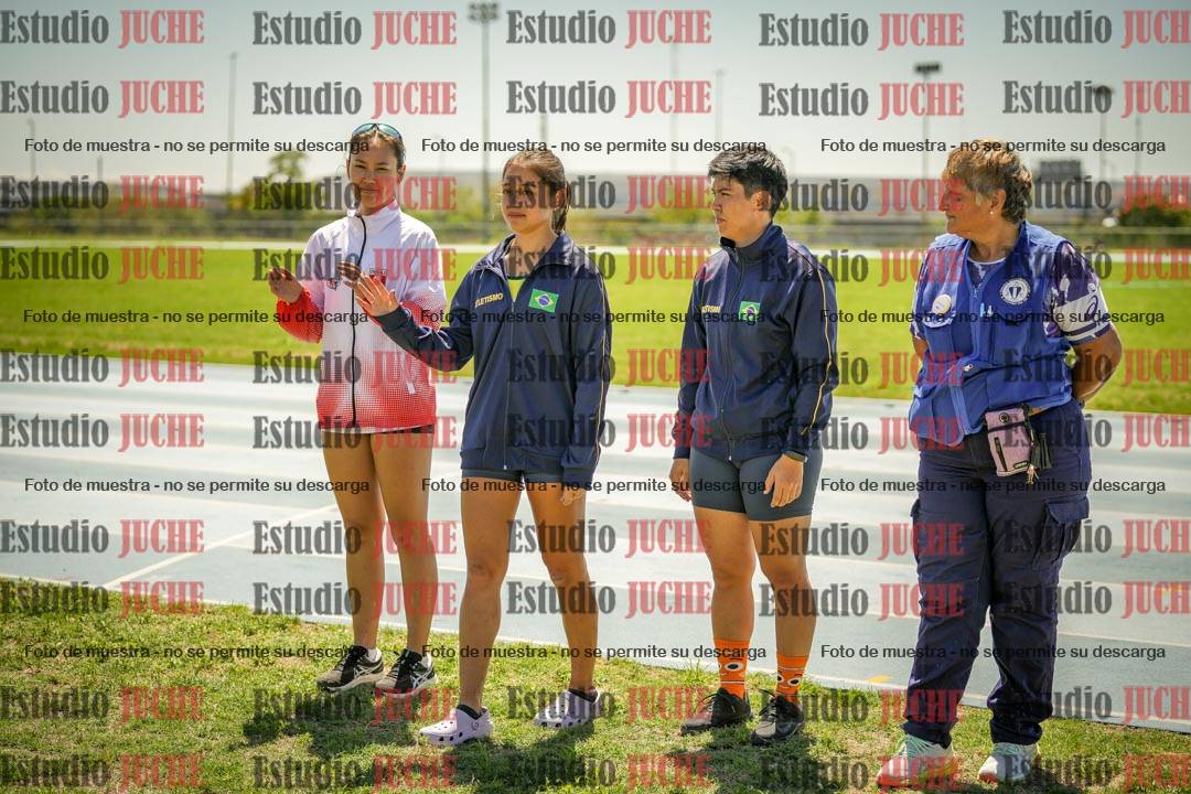 Fotos de algunos podios y extras del torneo