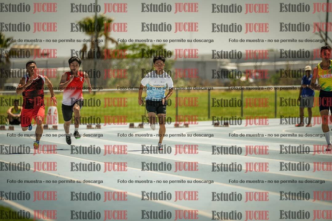 Fotos de los 100mts llanos de varones LIBRE - FINAL