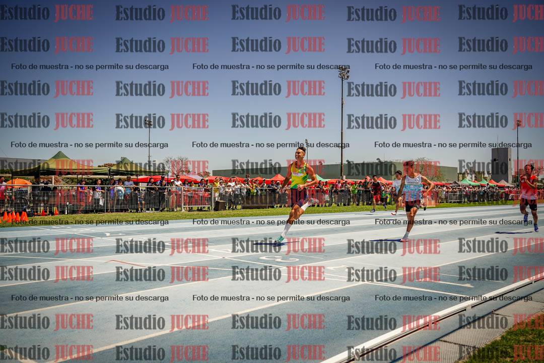 Fotos de los 100mts llanos de varones LIBRE - FINAL